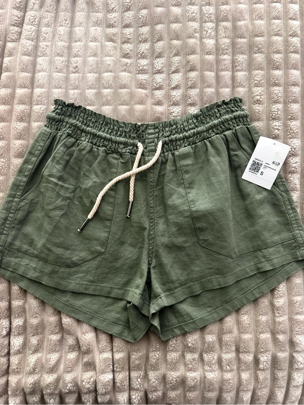 Women's Drawstring Linen-Blend Shorts